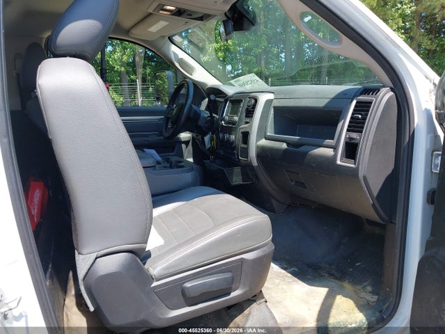 45525360 :رقم المزاد ، 3C7WRMAL0GG292158 vin ، 2016 Ram 5500 Chassis Tradesman/slt مزاد بيع