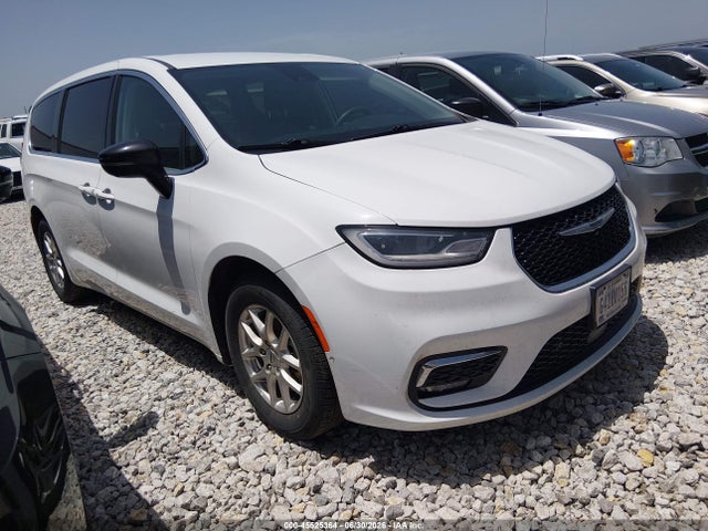 Chrysler Pacifica Touring L 2024 2C4RC1BG8RR112725 главное изображение