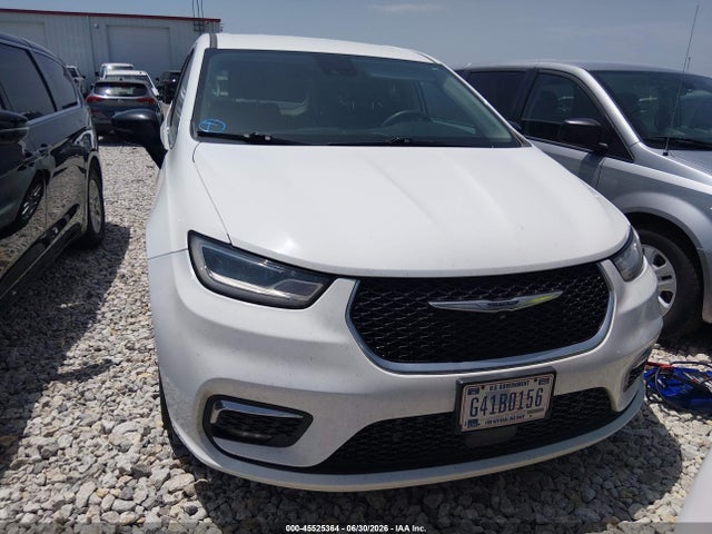 Chrysler Pacifica Touring L 2024 2C4RC1BG8RR112725 Image 6