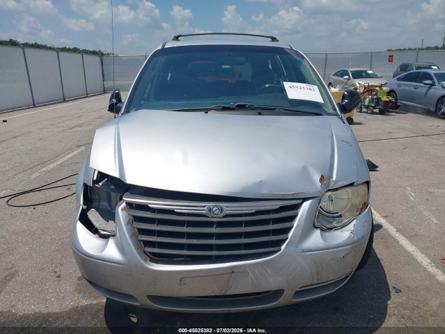 2006 Chrysler Town & Country Touring მანქანა იყიდება აუქციონზე, vin: 2A4GP54LX6R894352, აუქციონის ნომერი: 45525382