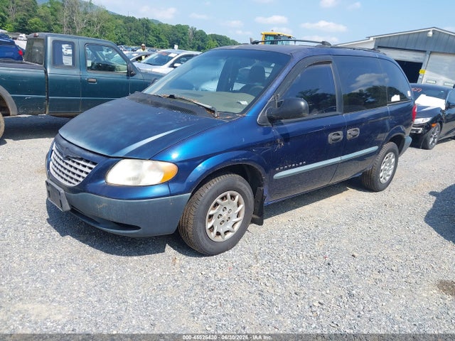 45525430 :رقم المزاد ، 1C8GJ25391B132589 vin ، 2001 Chrysler Voyager مزاد بيع