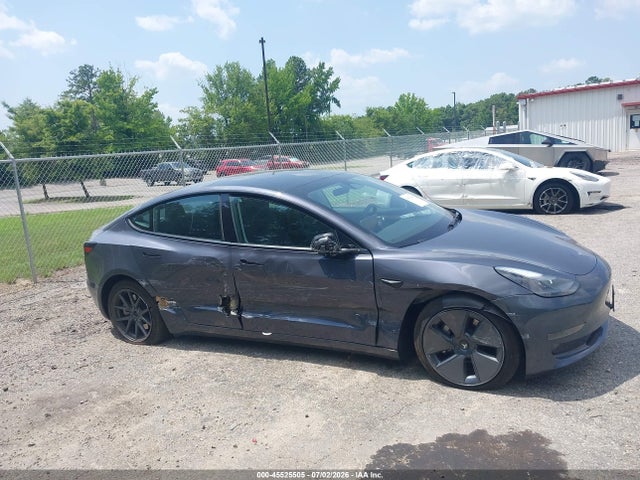 Продажа на аукционе авто 2023 Tesla Model 3 Rear-wheel Drive, vin: 5YJ3E1EA0PF679186, номер лота: 45525505