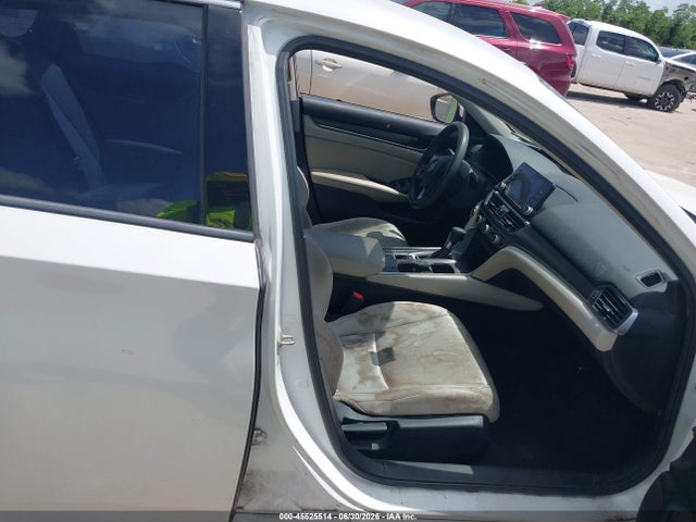 2019 Honda Accord Lx მანქანა იყიდება აუქციონზე, vin: 1HGCV1F17KA107257, აუქციონის ნომერი: 45525514