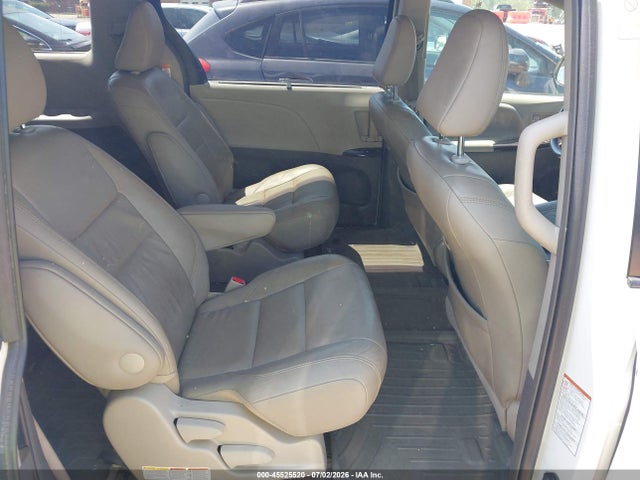 Auction sale of the 2015 Toyota Sienna Xle Premium 7 Passenger, vin: 5TDDK3DC4FS107270, lot number: 45525520
