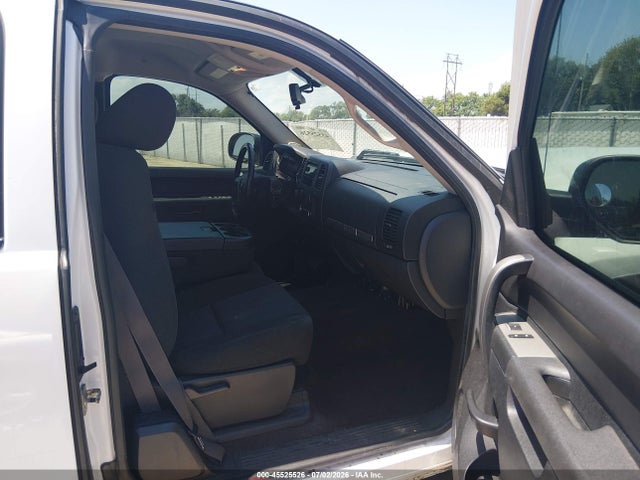45525526 :رقم المزاد ، 1GCRKSE32BZ205723 vin ، 2011 Chevrolet Silverado 1500 Lt مزاد بيع