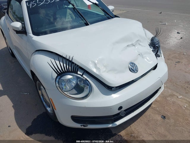3VW517AT7FM810118 Volkswagen Beetle 1.8t Classic