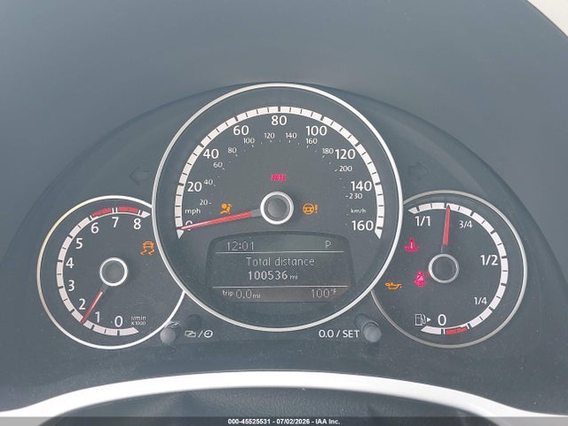 3VW517AT7FM810118 Volkswagen Beetle 1.8t Classic