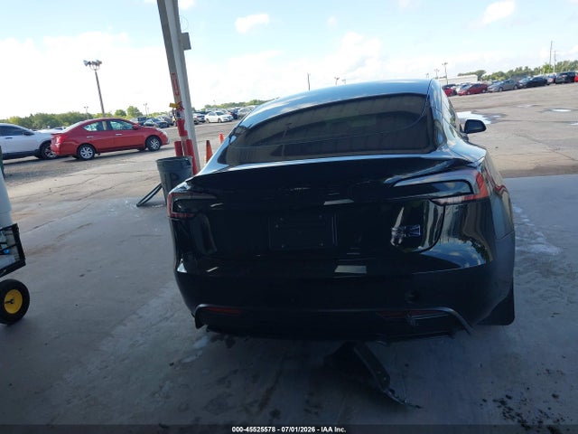 Tesla Model 3 Performance All-wheel Drive 2026 5YJ3E1ETXTF127724 Image 16
