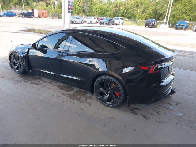 Tesla Model 3 Performance All-wheel Drive 2026 5YJ3E1ETXTF127724 Image 3