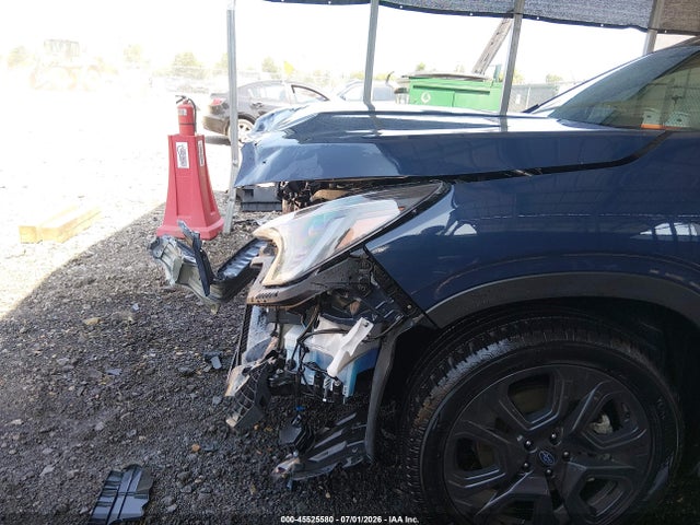 45525580 :رقم المزاد ، 4S4WMAKD0P3462163 vin ، 2023 Subaru Ascent Onyx Edition Limited 7-passenger مزاد بيع