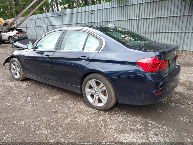 2017 Bmw 330i Xdrive მანქანა იყიდება აუქციონზე, vin: WBA8D9G50HNU60154, აუქციონის ნომერი: 45525593