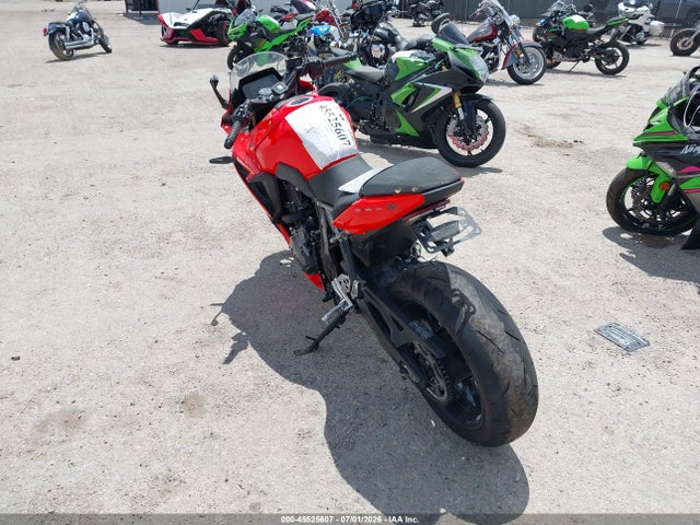 Suzuki Gsx800 F 2026 JS1EM13B6T7101174 Image 3