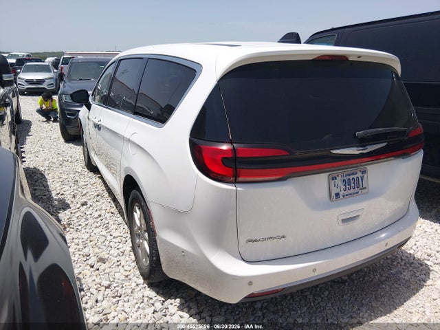 Chrysler Pacifica Touring L 2024 2C4RC1BG8RR112658 Image 3