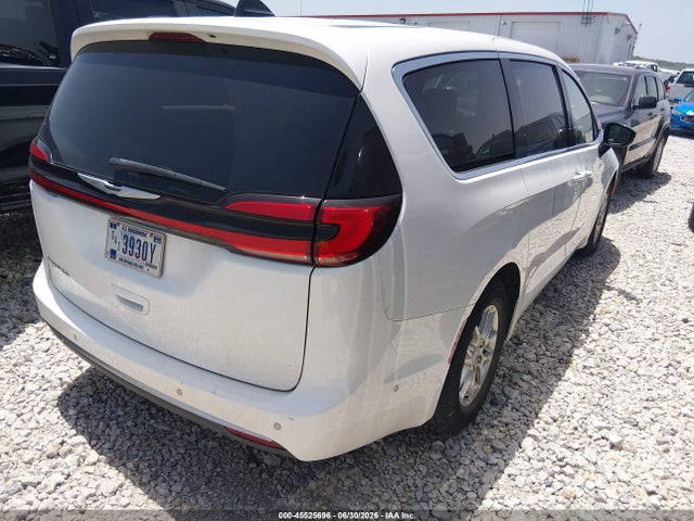Chrysler Pacifica Touring L 2024 2C4RC1BG8RR112658 Image 4