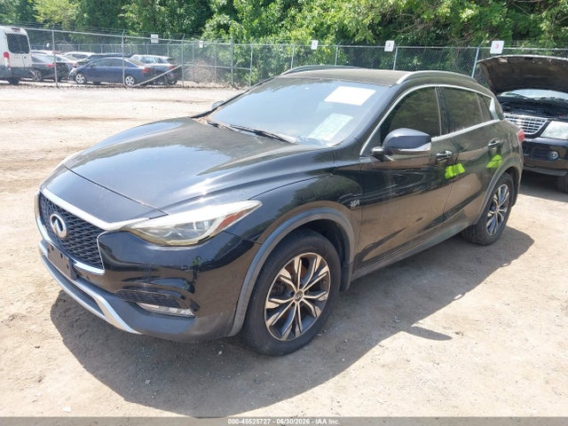 45525727 :رقم المزاد ، SJKCH5CR4HA033969 vin ، 2017 Infiniti Qx30 Premium مزاد بيع