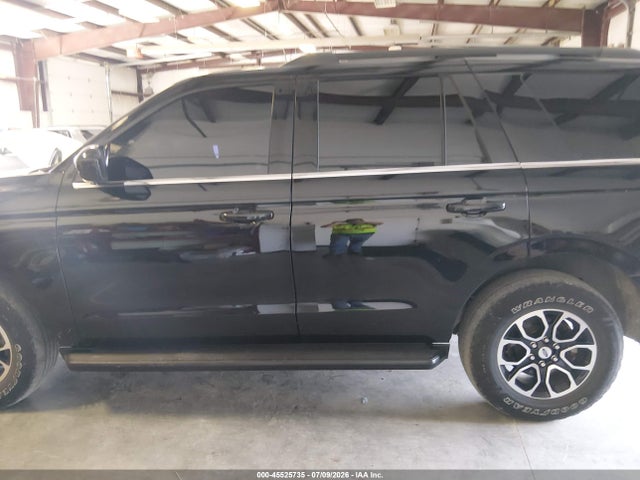 1FMJU1GT5NEA12021 Ford Expedition Xl