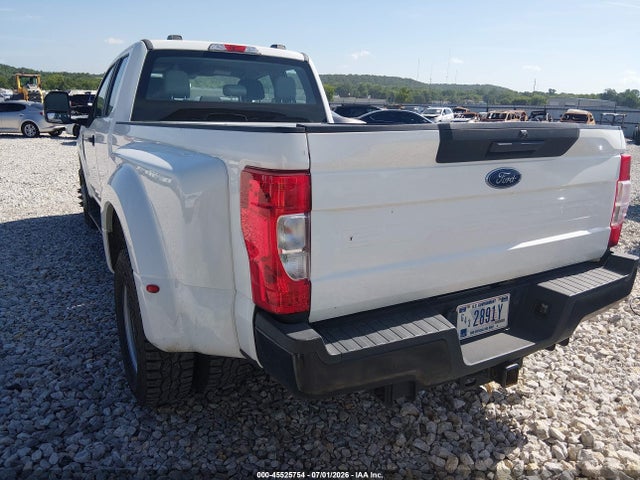 1FT8X3C65NEC95848 Ford F-350 Lariat/xl/xlt