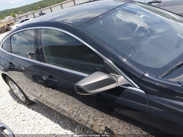 1G1ZC5ST3LF136846 Chevrolet Malibu Fwd 1fl