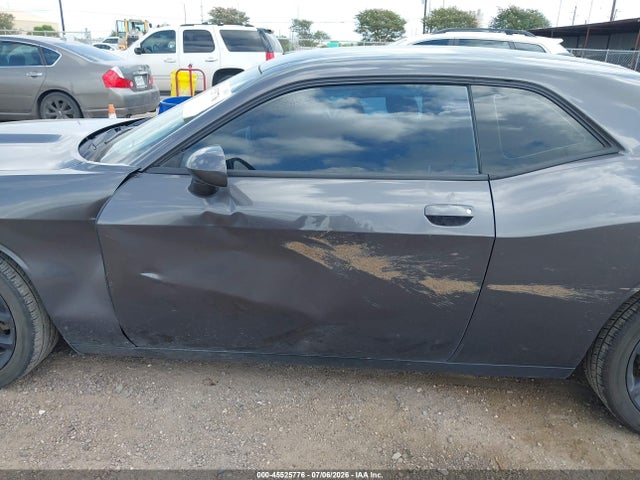 45525776 :رقم المزاد ، 2C3CDZJG1LH210757 vin ، 2020 Dodge Challenger Gt مزاد بيع
