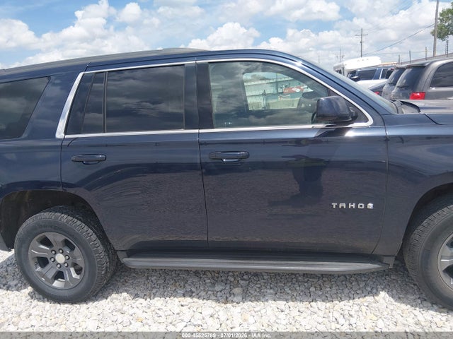 1GNSCAECXJR325896 Chevrolet Tahoe Ls