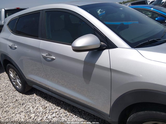 Hyundai TUCSON SE 2018 KM8J23A41JU655758 Image 13