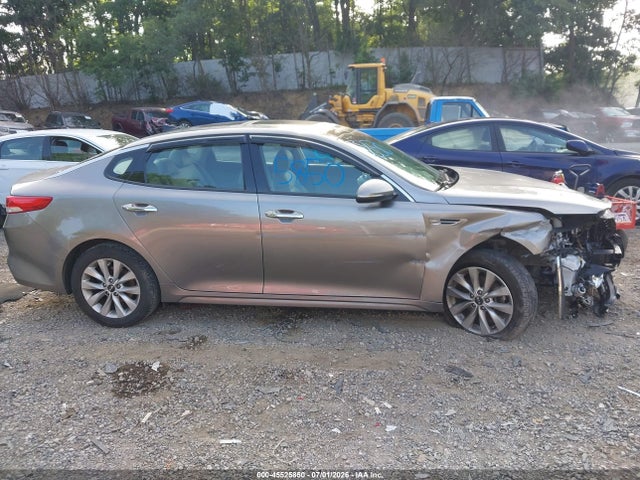 Продажа на аукционе авто 2018 Kia Optima Ex, vin: 5XXGU4L31JG210834, номер лота: 45525850