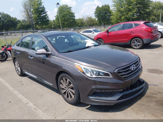 Auction sale of the 2016 Hyundai Sonata Sport, vin: 5NPE34AF8GH390947, lot number: 45525851