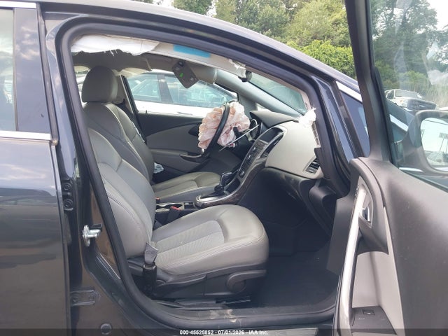 45525852 :رقم المزاد ، 1G4PR5SK7E4202409 vin ، 2014 Buick Verano Convenience Group مزاد بيع
