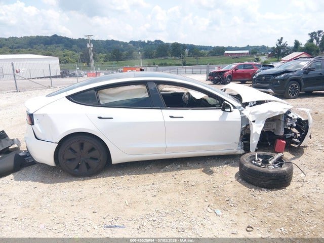 Продаж на аукціоні авто 2025 Tesla Model 3 Long Range All-wheel Drive, vin: 5YJ3E1EB8SF904391, номер лоту: 45525854