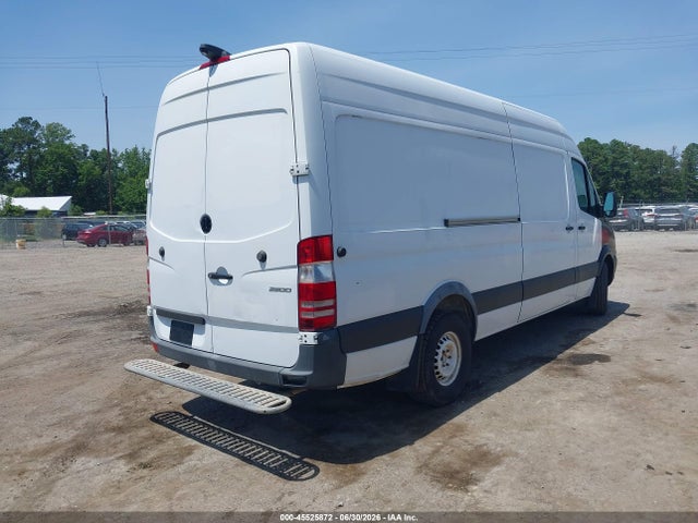 WD3PE8DD6GP364642 Mercedes-Benz Sprinter 2500 High Roof