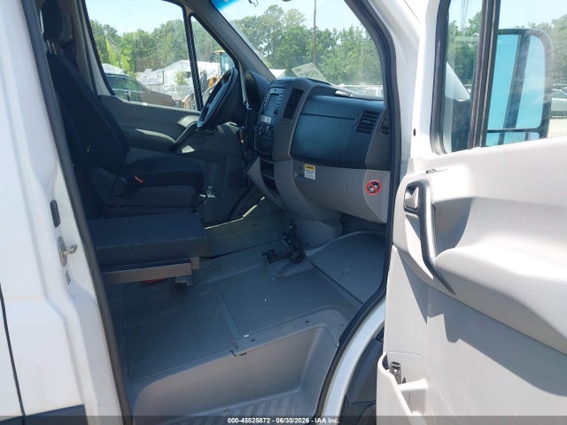 WD3PE8DD6GP364642 Mercedes-Benz Sprinter 2500 High Roof