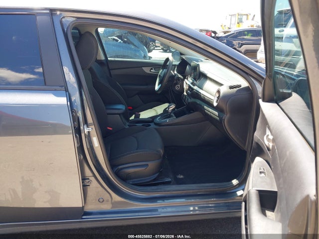 KIA Forte Lxs 2021 3KPF24ADXME353940 Image 5