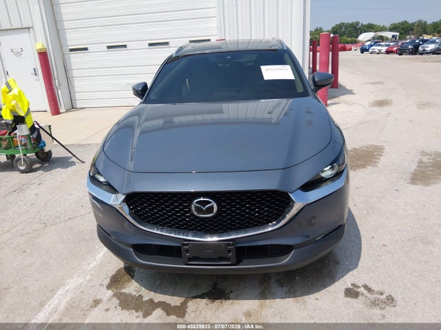 45525923 :رقم المزاد ، 3MVDMADM6MM233746 vin ، 2021 Mazda Cx-30 Premium مزاد بيع