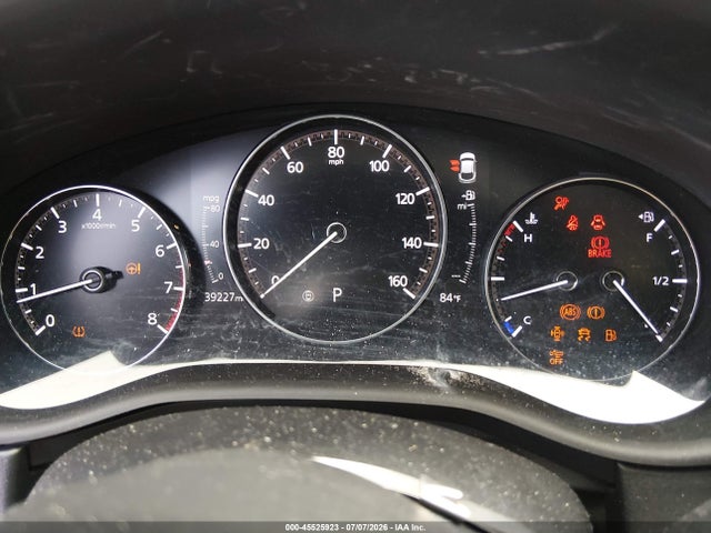 45525923 :رقم المزاد ، 3MVDMADM6MM233746 vin ، 2021 Mazda Cx-30 Premium مزاد بيع