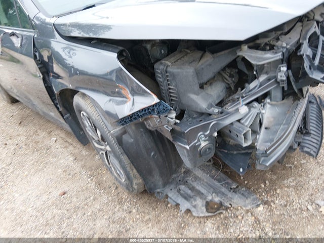 45525937 :رقم المزاد ، 4S3BNAF61J3040230 vin ، 2018 Subaru Legacy 2.5i Premium مزاد بيع