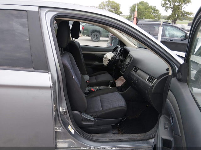 2014 Mitsubishi Outlander Se მანქანა იყიდება აუქციონზე, vin: JA4AZ3A34EZ002402, აუქციონის ნომერი: 45525981