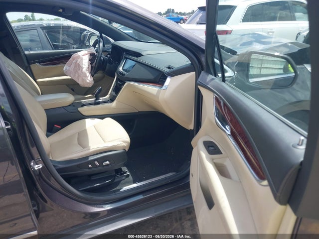2018 Cadillac Xt5 Luxury მანქანა იყიდება აუქციონზე, vin: 1GYKNCRS4JZ180736, აუქციონის ნომერი: 45526123