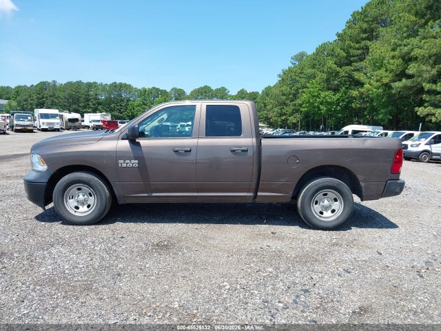 Продаж на аукціоні авто 2018 Ram 1500 Tradesman  4x2 6'4 Box, vin: 1C6RR6FG1JS296552, номер лоту: 45526132