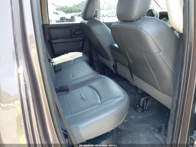 Продаж на аукціоні авто 2018 Ram 1500 Tradesman  4x2 6'4 Box, vin: 1C6RR6FG1JS296552, номер лоту: 45526132