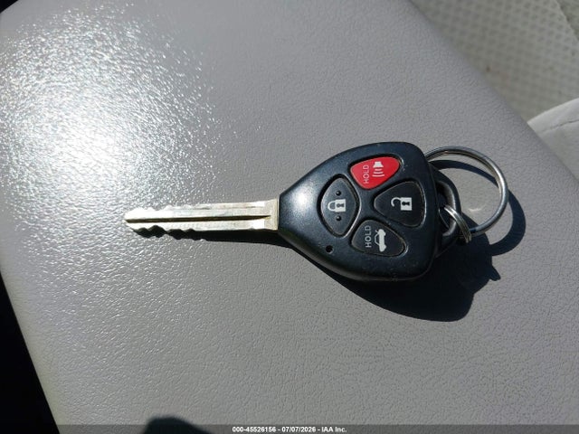 45526156 :رقم المزاد ، 4T1BE46K99U820315 vin ، 2009 Toyota Camry Le مزاد بيع