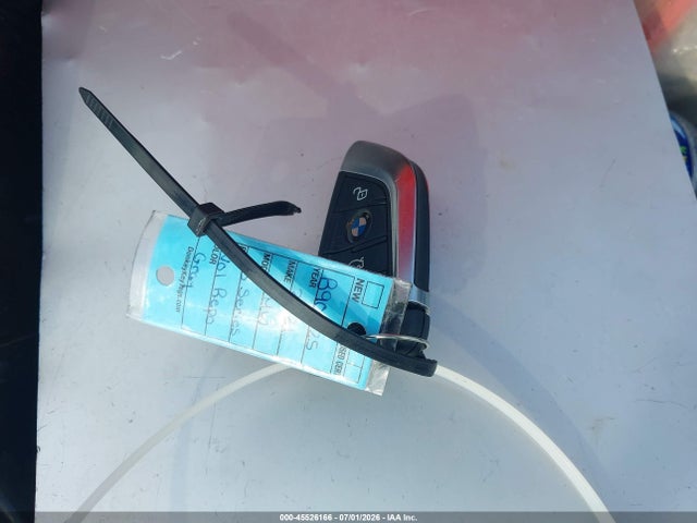 45526166 :رقم المزاد ، 3MW5R7J02M8B90525 vin ، 2021 Bmw 330i Xdrive مزاد بيع