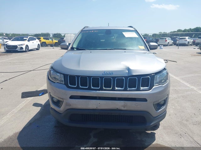 3C4NJCBB4KT699769 Jeep Compass Latitude Fwd