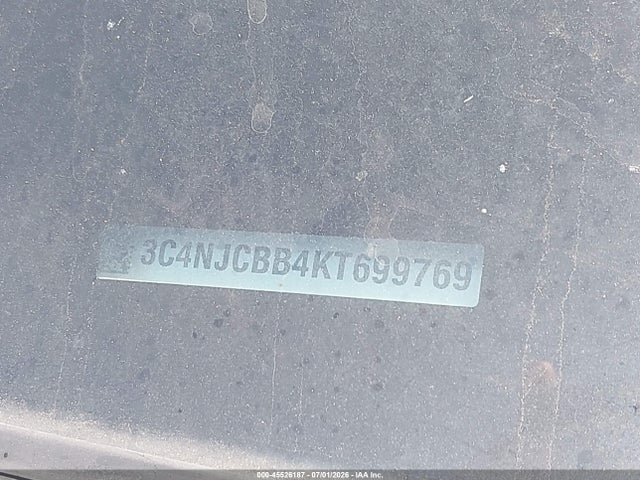 3C4NJCBB4KT699769 Jeep Compass Latitude Fwd