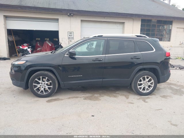 1C4PJLCX0JD583766 Jeep Cherokee Latitude Fwd