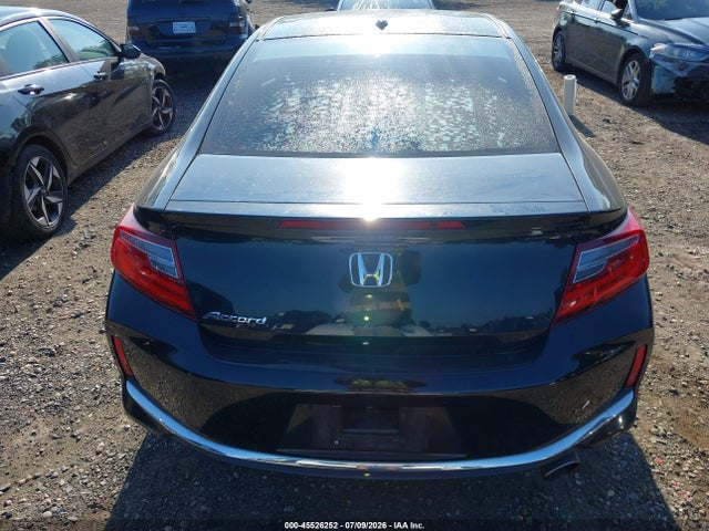 45526252 :رقم المزاد ، 1HGCT1B76GA006623 vin ، 2016 Honda Accord Ex مزاد بيع
