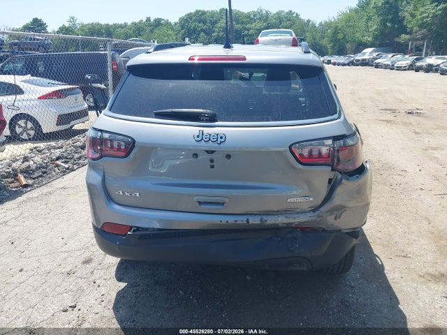 Продажа на аукционе авто 2022 Jeep Compass Latitude 4x4, vin: 3C4NJDBBXNT210477, номер лота: 45526280