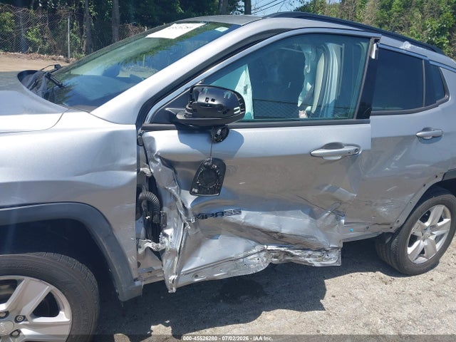 Продажа на аукционе авто 2022 Jeep Compass Latitude 4x4, vin: 3C4NJDBBXNT210477, номер лота: 45526280