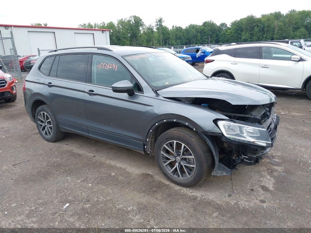 2021 Volkswagen Tiguan 2.0t S მანქანა იყიდება აუქციონზე, vin: 3VV0B7AX3MM116232, აუქციონის ნომერი: 45526291