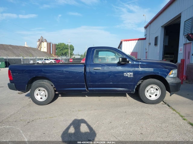 3C6JR7DG7KG503332 RAM 1500 Classic Tradesman 4x4 8&#039; Box