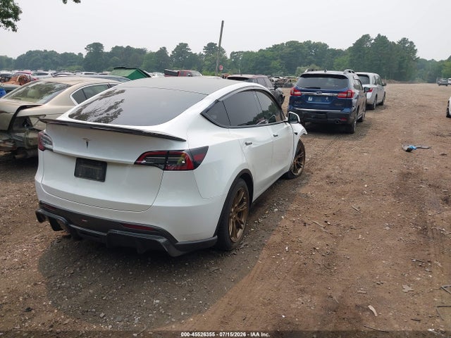 2021 Tesla Model Y Long Range Dual Motor All-wheel Drive მანქანა იყიდება აუქციონზე, vin: 5YJYGDEE4MF179600, აუქციონის ნომერი: 45526355